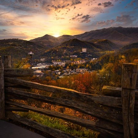 Rest Assured, Wifi, 1089 Free Tickets Each Paid Day, Dollywood And More Pigeon Forge Buitenkant foto